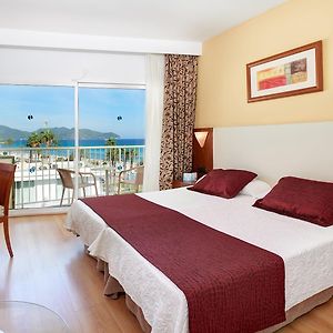 Habitación con Cama King